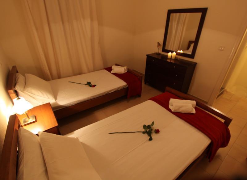 Menigos Resort House Агиос Гордиос Екстериор снимка