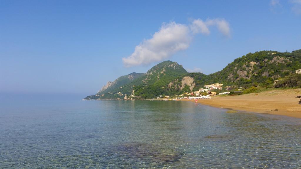 Menigos Resort House Агиос Гордиос Екстериор снимка